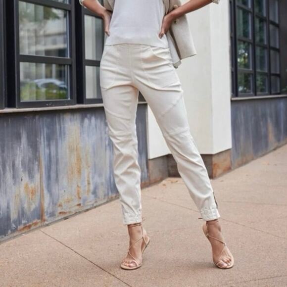 Spanx Stretch Twill Cargo Joggers In Parchment Size Medium - Picture 1 of 4